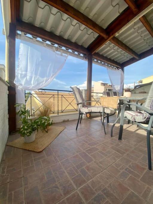 Bella Casa With Terrace * Mantouki